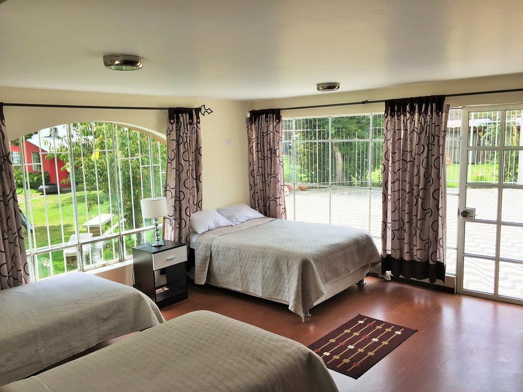 Hotel De Turistas La Villa Сикуани Номер фото